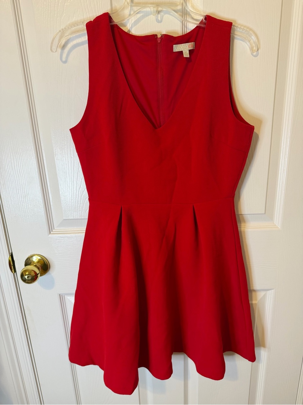 Gianni Bini Red V-Neck Sleeveless Fit & Flare Dress